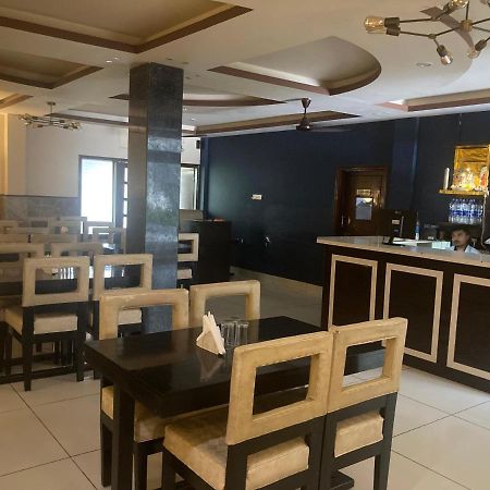 Garg Residency Hotel Sziliguri Kültér fotó