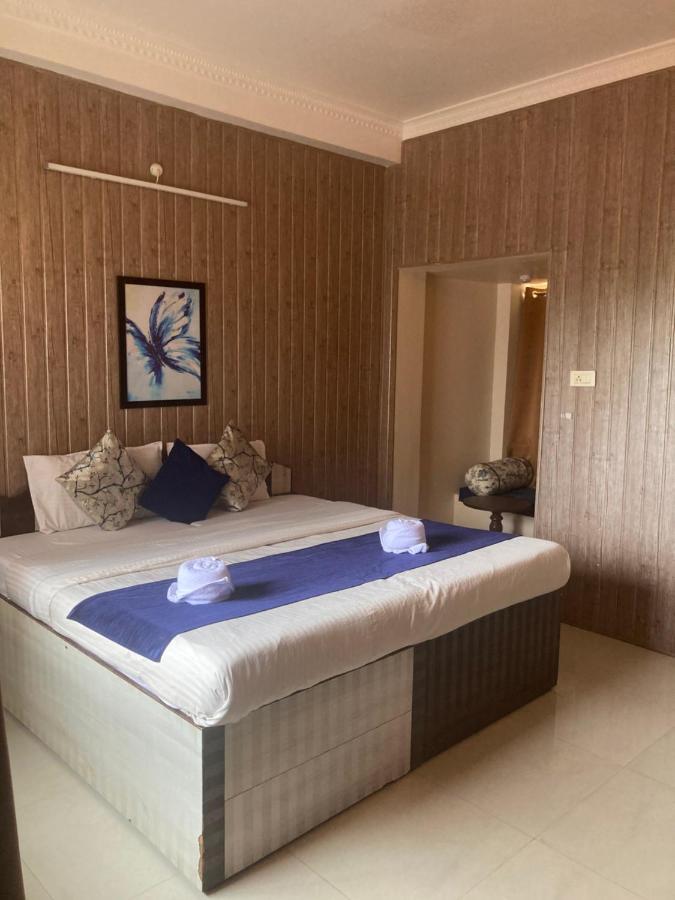 Garg Residency Hotel Sziliguri Kültér fotó
